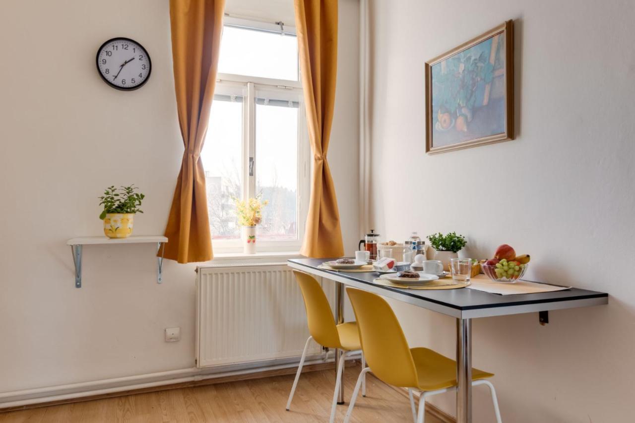 Sunshine Apartment Near The City Center Praag Buitenkant foto
